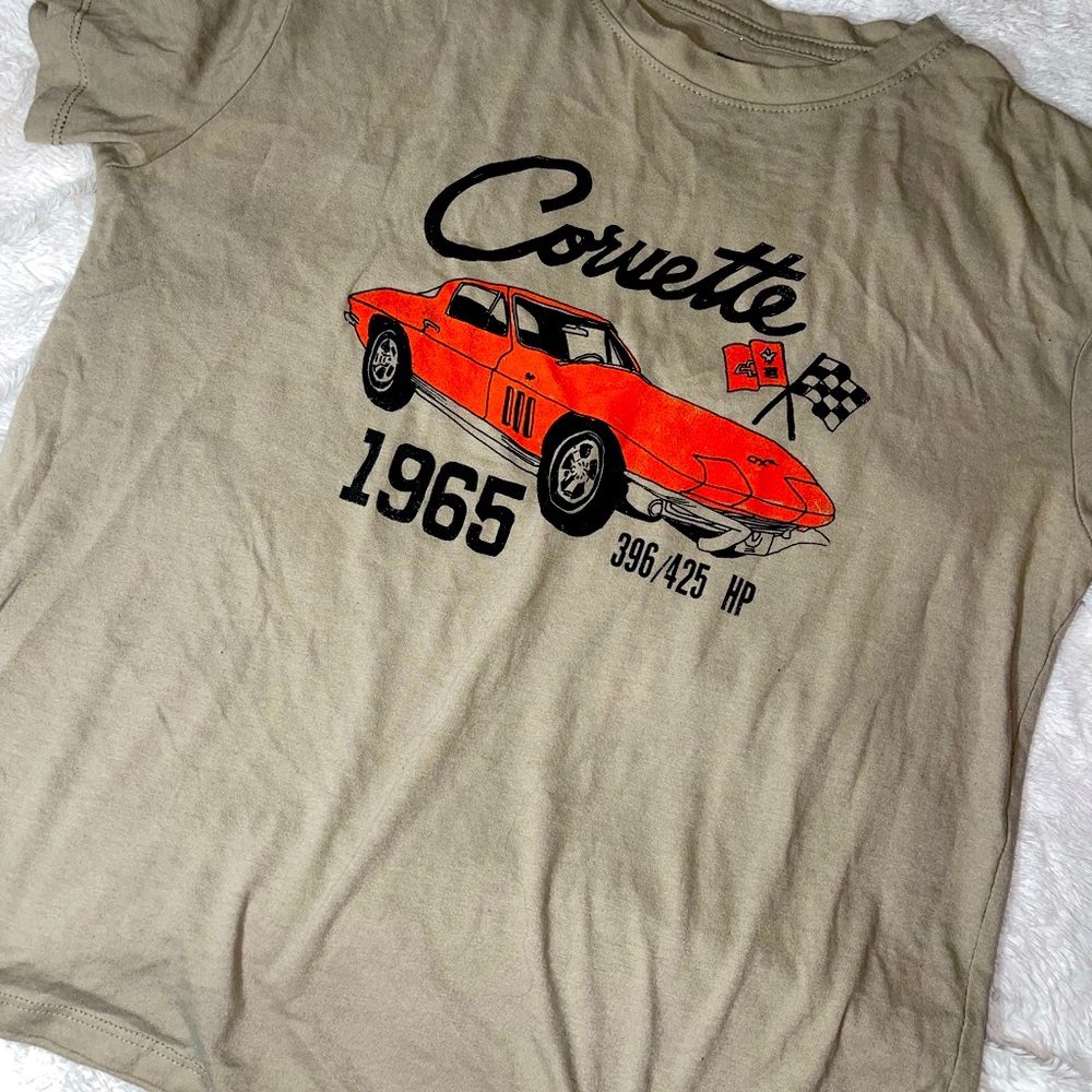 Vintage Corvette Tee, great condition!